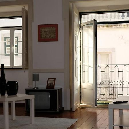 Apartamento Central Para Grupo Ou Familias Lisbon Luaran gambar