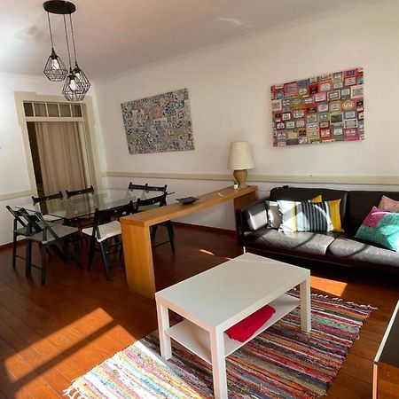 Apartamento Central Para Grupo Ou Familias Lisbon Luaran gambar