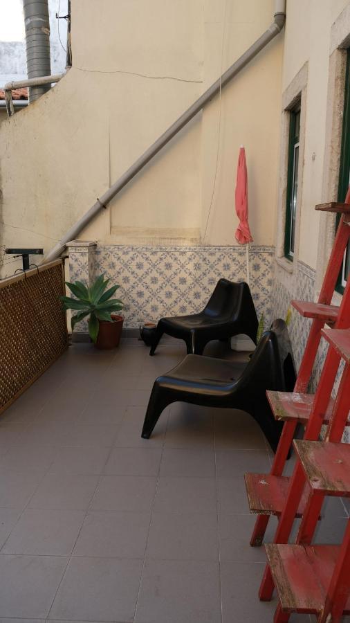 Apartamento Central Para Grupo Ou Familias Lisbon Luaran gambar