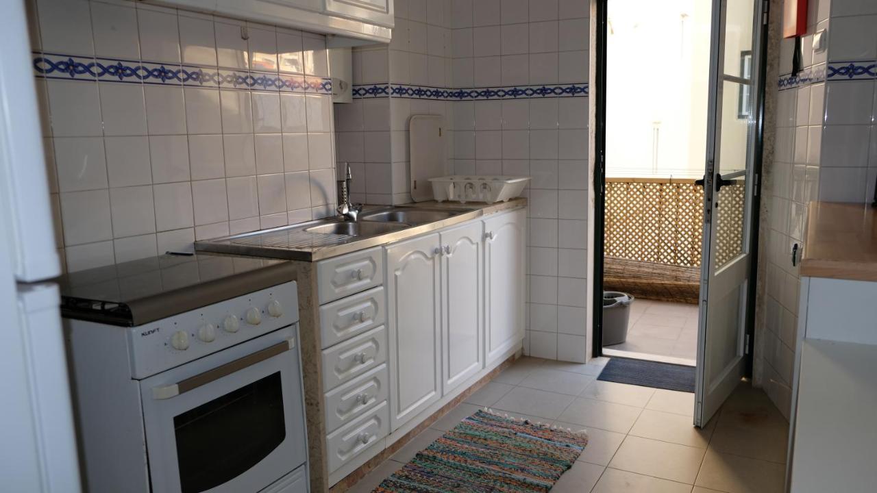 Apartamento Central Para Grupo Ou Familias Lisbon Luaran gambar