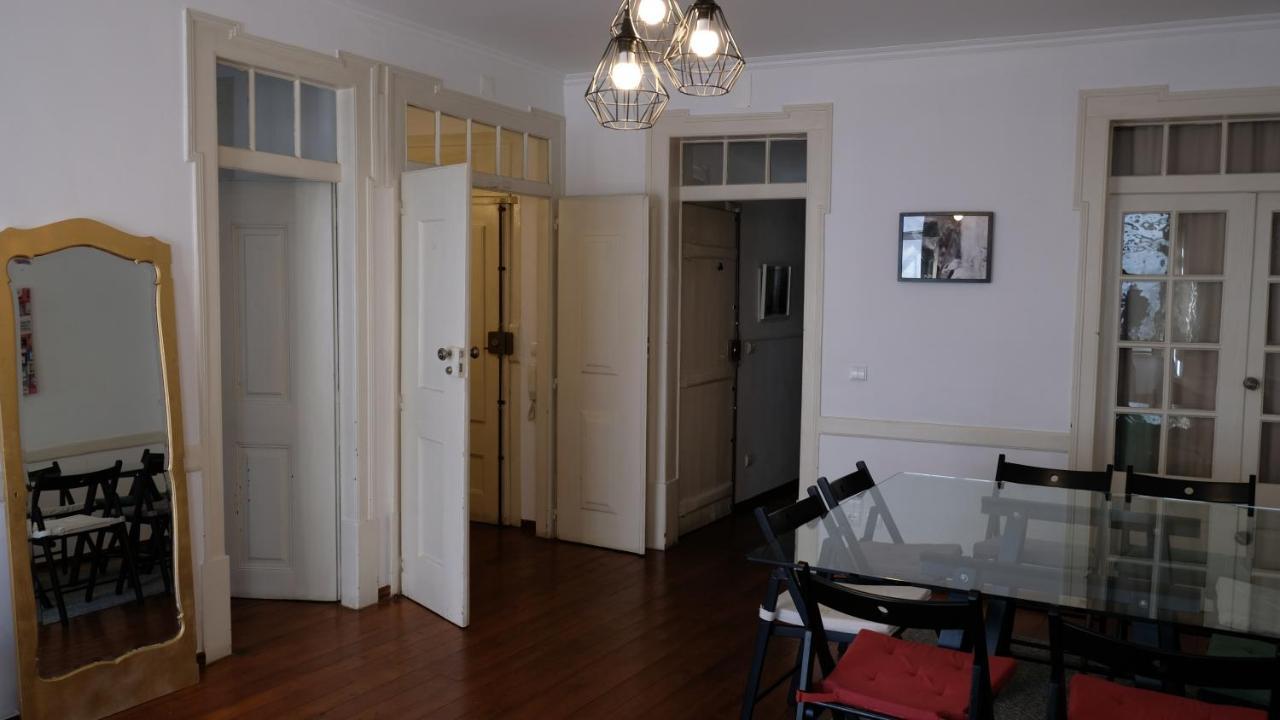 Apartamento Central Para Grupo Ou Familias Lisbon Luaran gambar