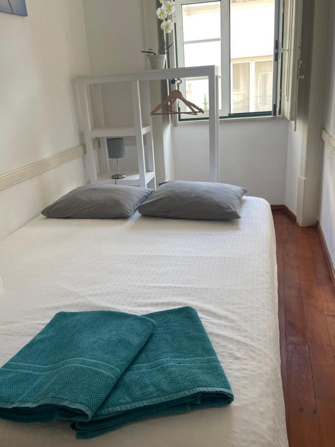Apartamento Central Para Grupo Ou Familias Lisbon Luaran gambar