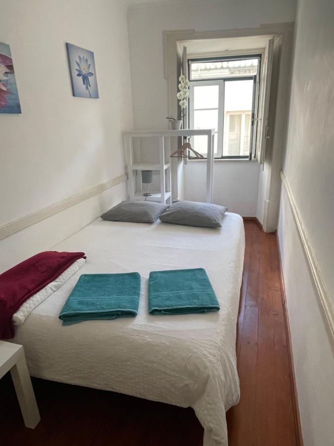 Apartamento Central Para Grupo Ou Familias Lisbon Luaran gambar