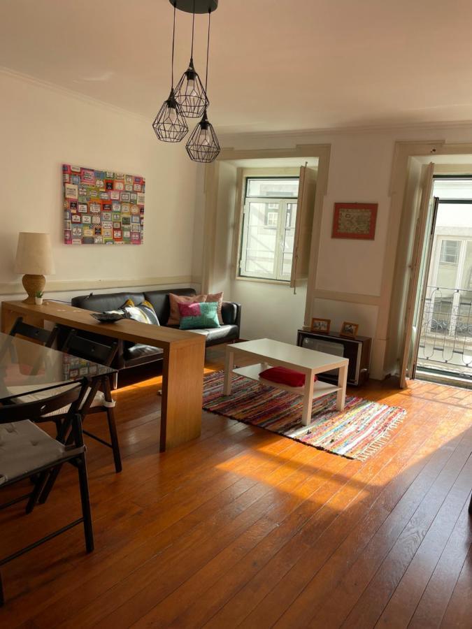 Apartamento Central Para Grupo Ou Familias Lisbon Luaran gambar