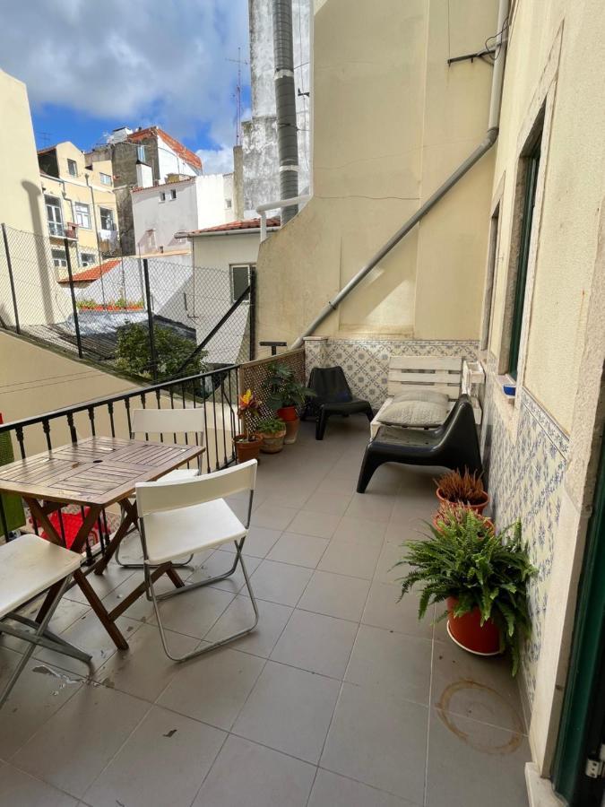 Apartamento Central Para Grupo Ou Familias Lisbon Luaran gambar