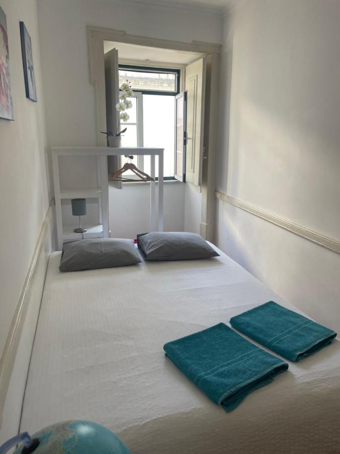 Apartamento Central Para Grupo Ou Familias Lisbon Luaran gambar